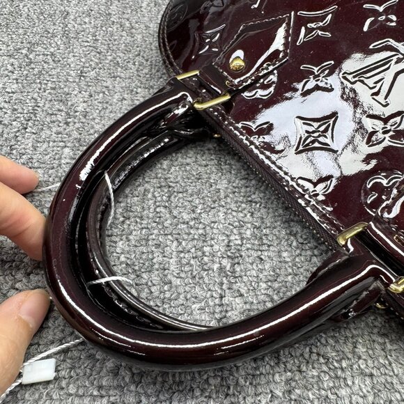 Louis Vuitton Alma PM Burgundy Patent Leather Tote fbcco585-101825 - Picture 6 of 15